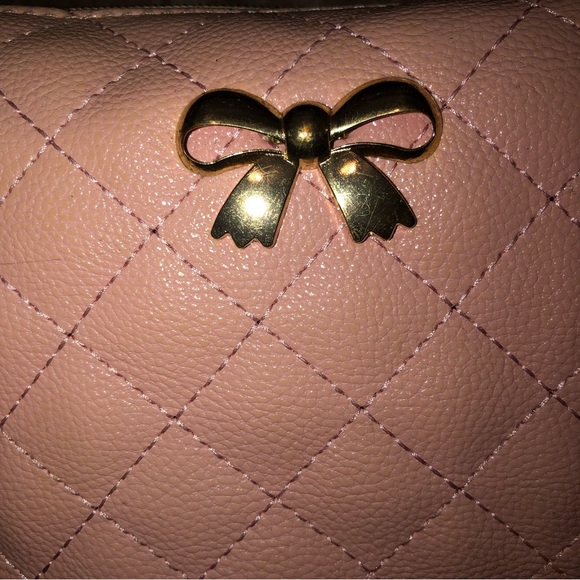 PinkBombchelle Pink Quilted Pattern Makeup Bag/Purse — Bow - Picture 4 of 12